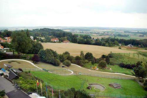 Floreal Le Panoramique Mont-Saint-Aubert Exteriér fotografie